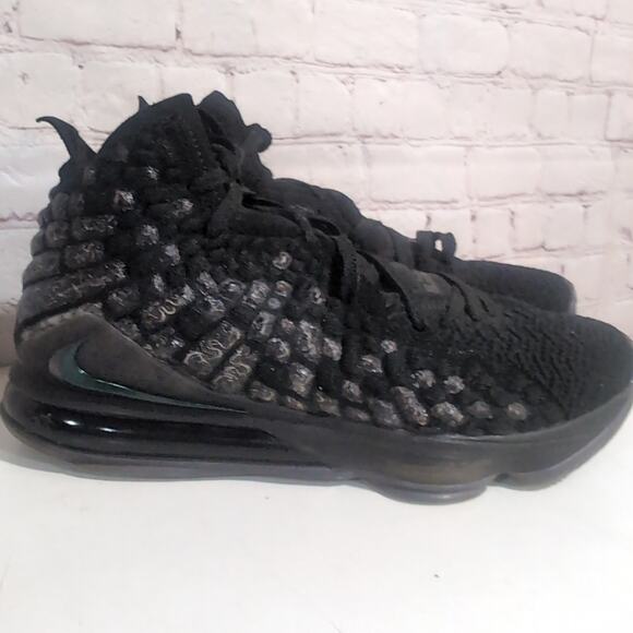 Nike Lebron 17 XVII In The Arena Black Men’s Size 9 Sneakers BQ3177-001 main image 16